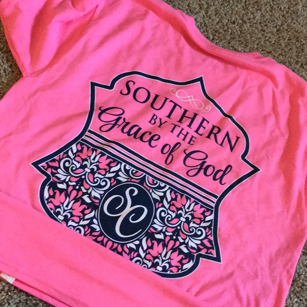 Pink t shirt